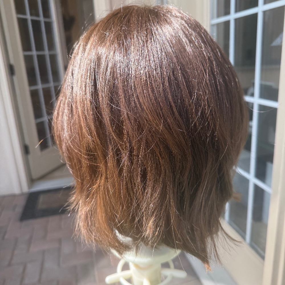 Lauren Ashtyn Adrianna wig - unused